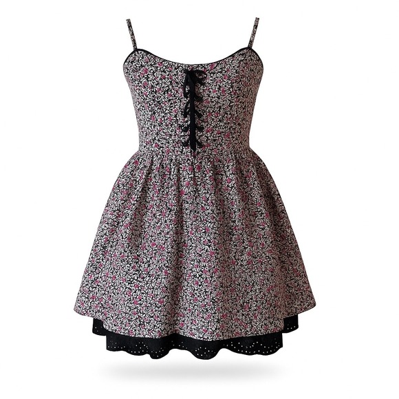 Betsey Johnson Dresses & Skirts - 💖 BETSEY JOHNSON‎ PINK/BLACK DAISY CORSET DRESS — SIZE 4 💖 EYELET RUFFLE SKIRT